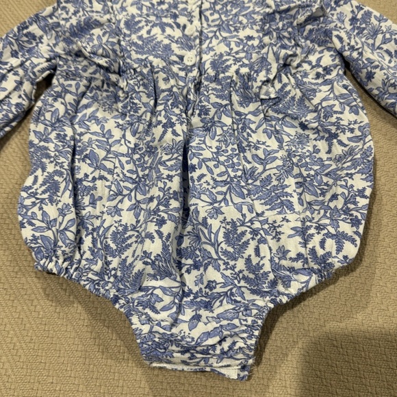 Tullabee Baby Romper - Picture 12 of 12
